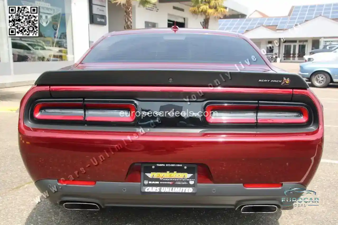 Dodge Challenger
