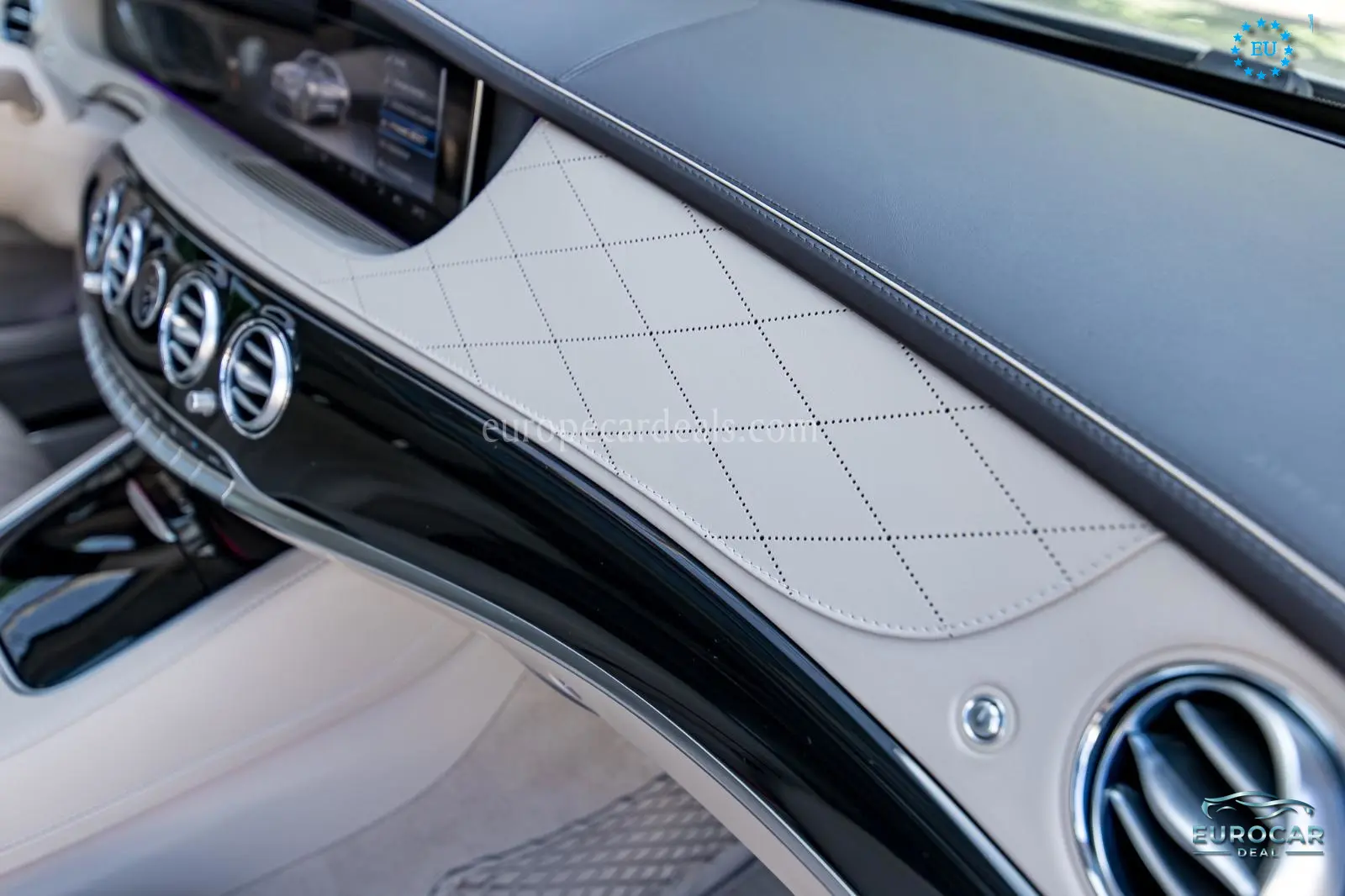 Mercedes-Benz S 560