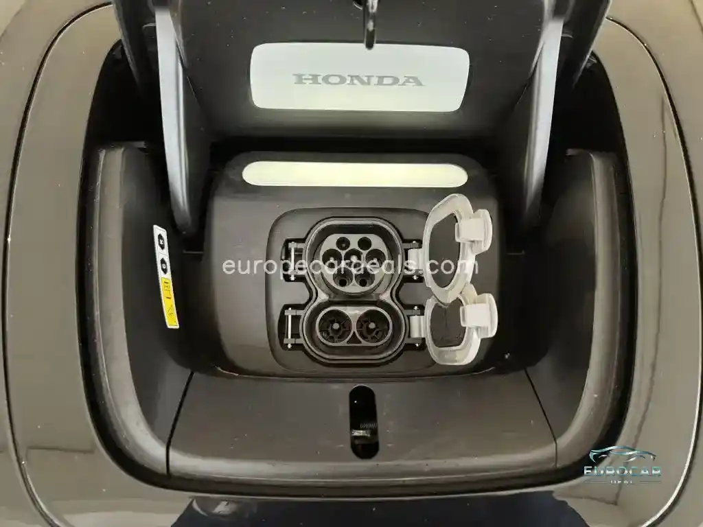Honda e