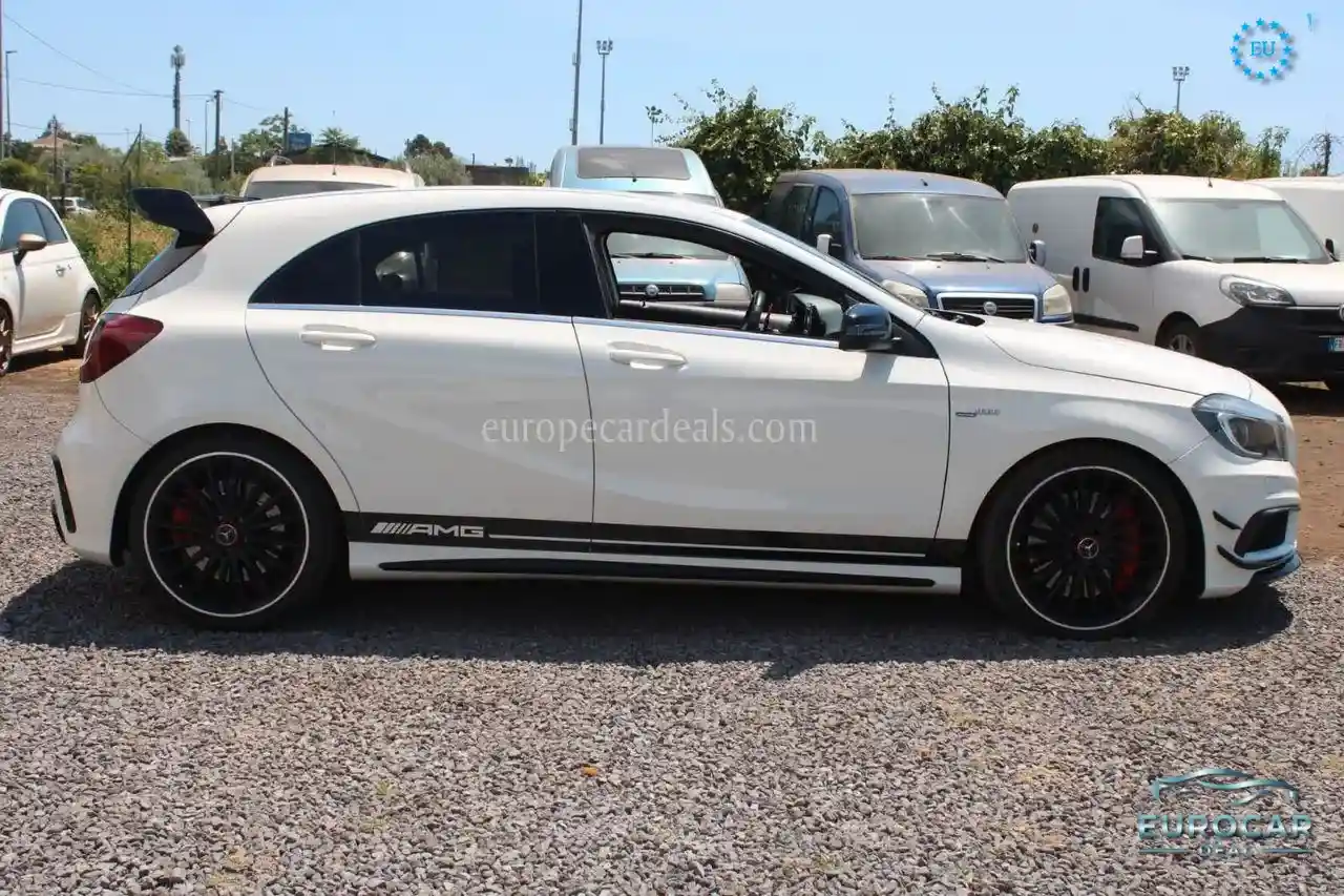 Mercedes-Benz A 45 AMG