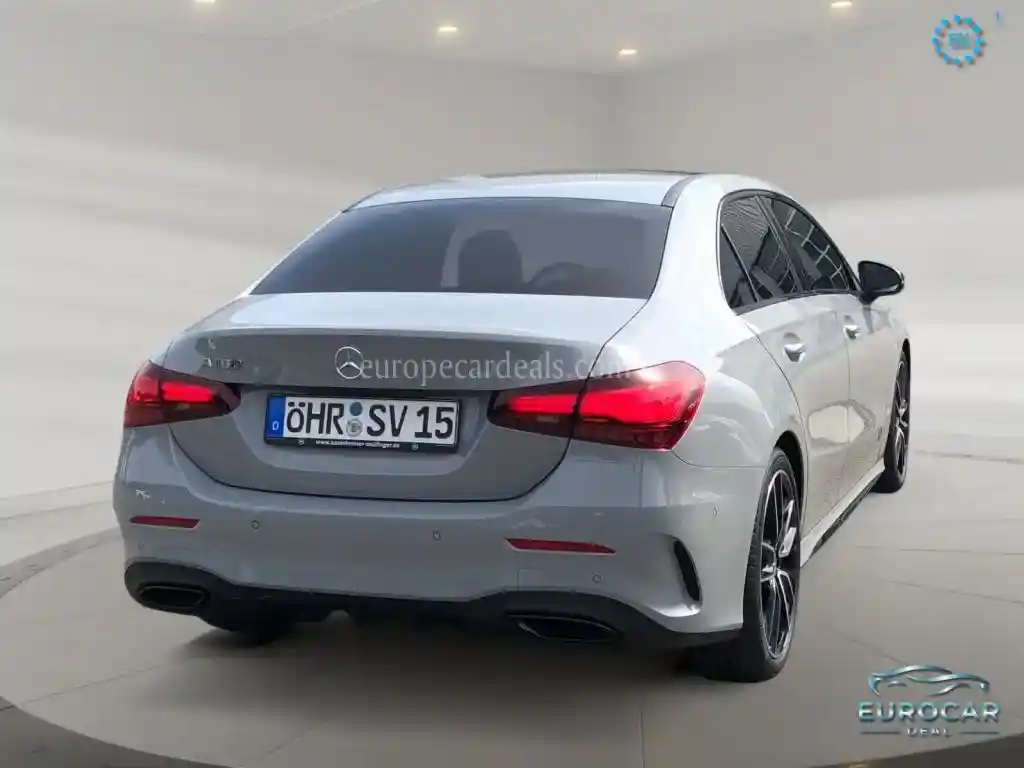 Mercedes-Benz A 180