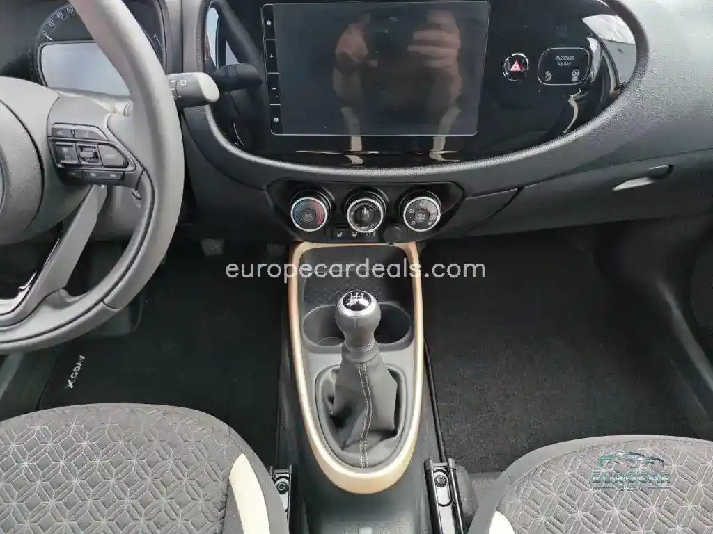 Toyota Aygo (X)