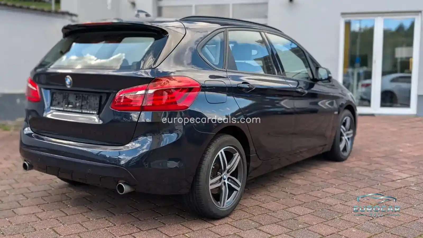 BMW 220