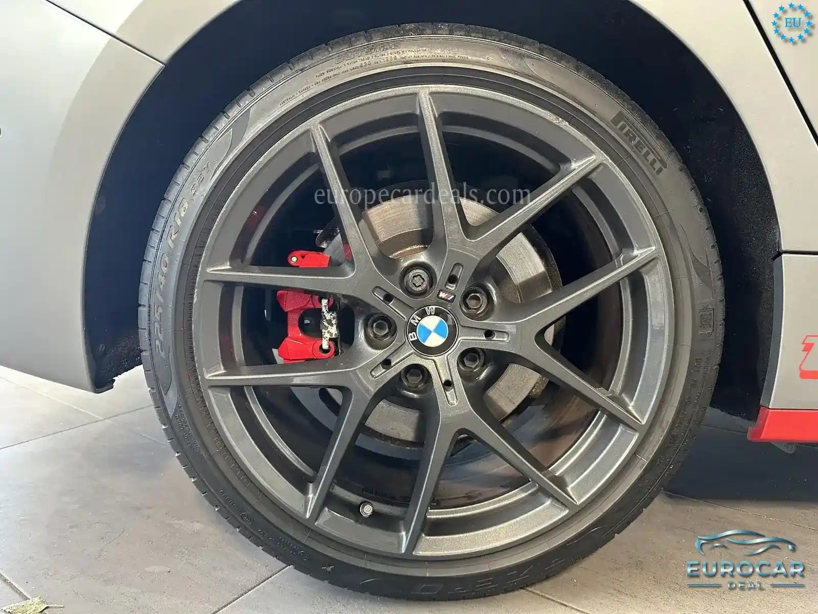 BMW 128
