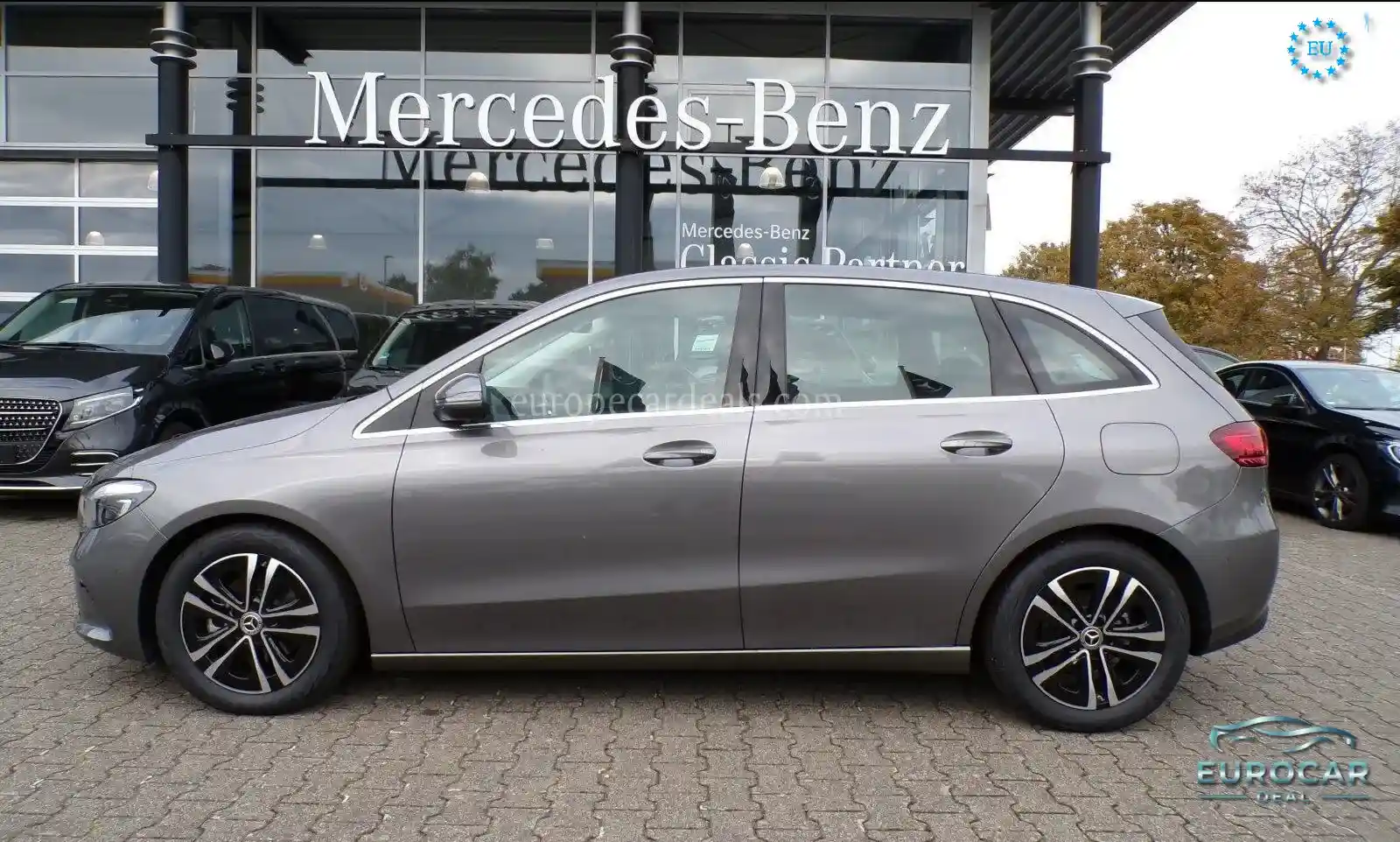 Mercedes-Benz B 180