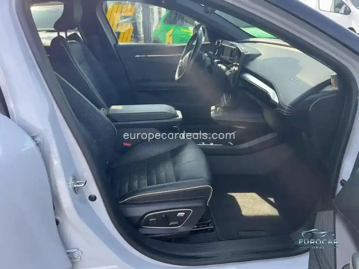 Renault Megane E-TECH