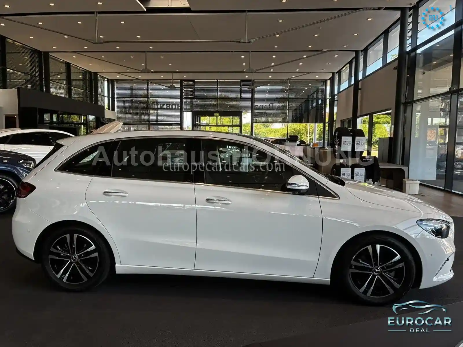 Mercedes-Benz B 180
