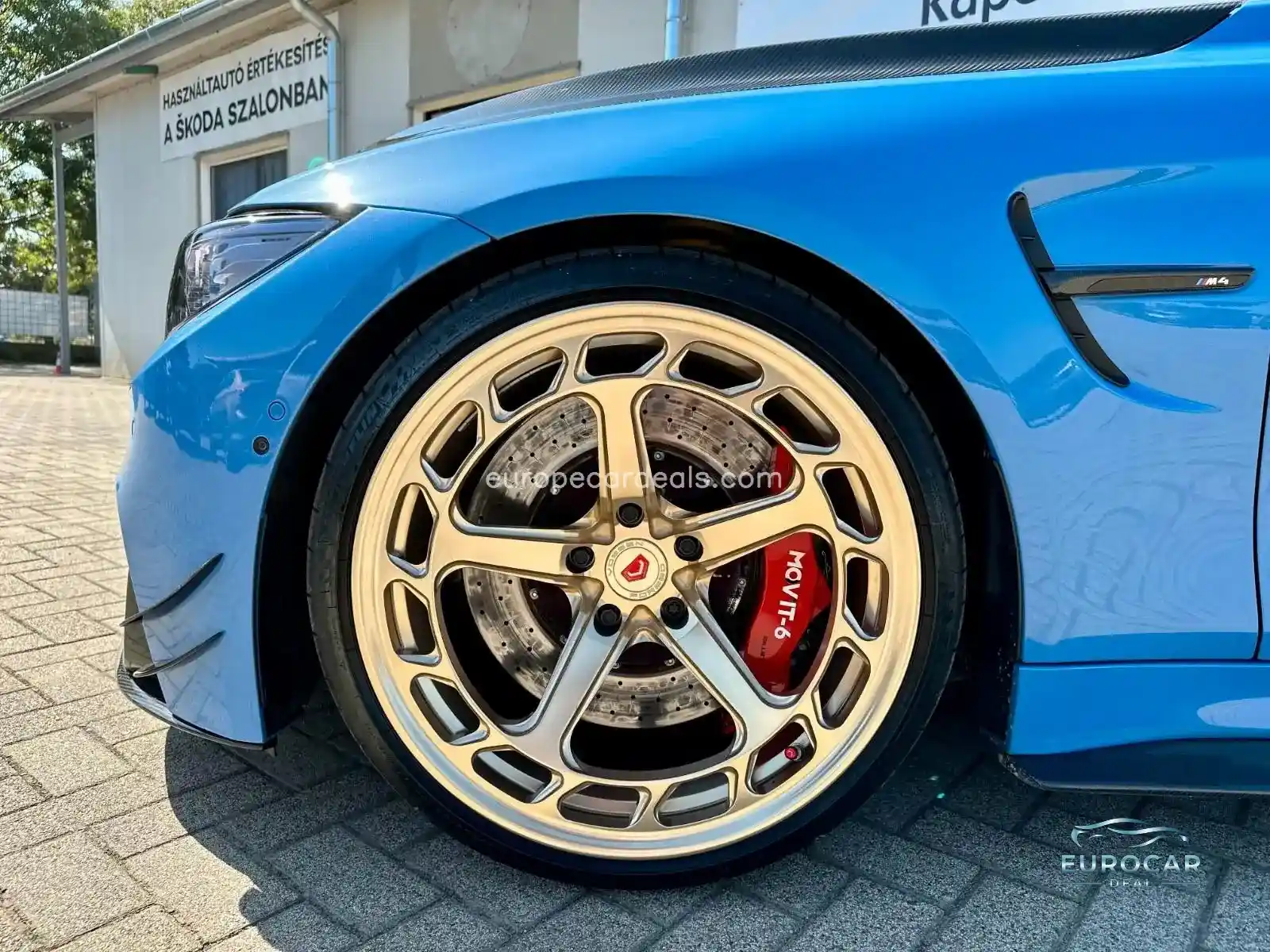 BMW M4