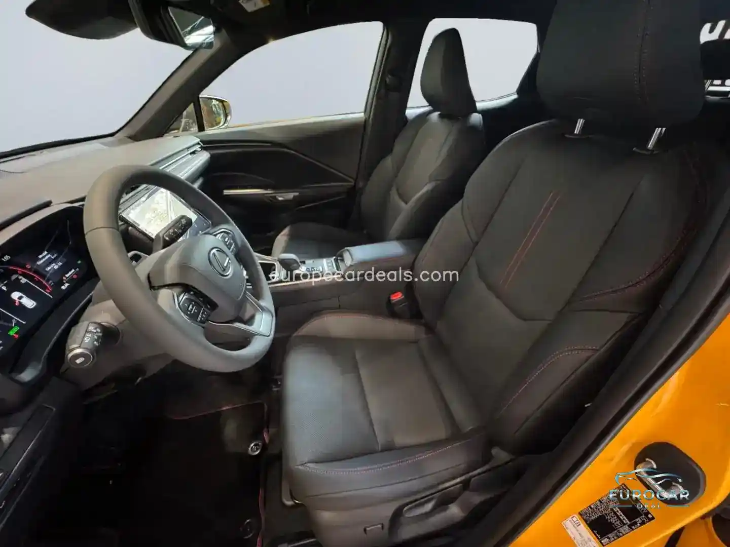 Lexus LBX