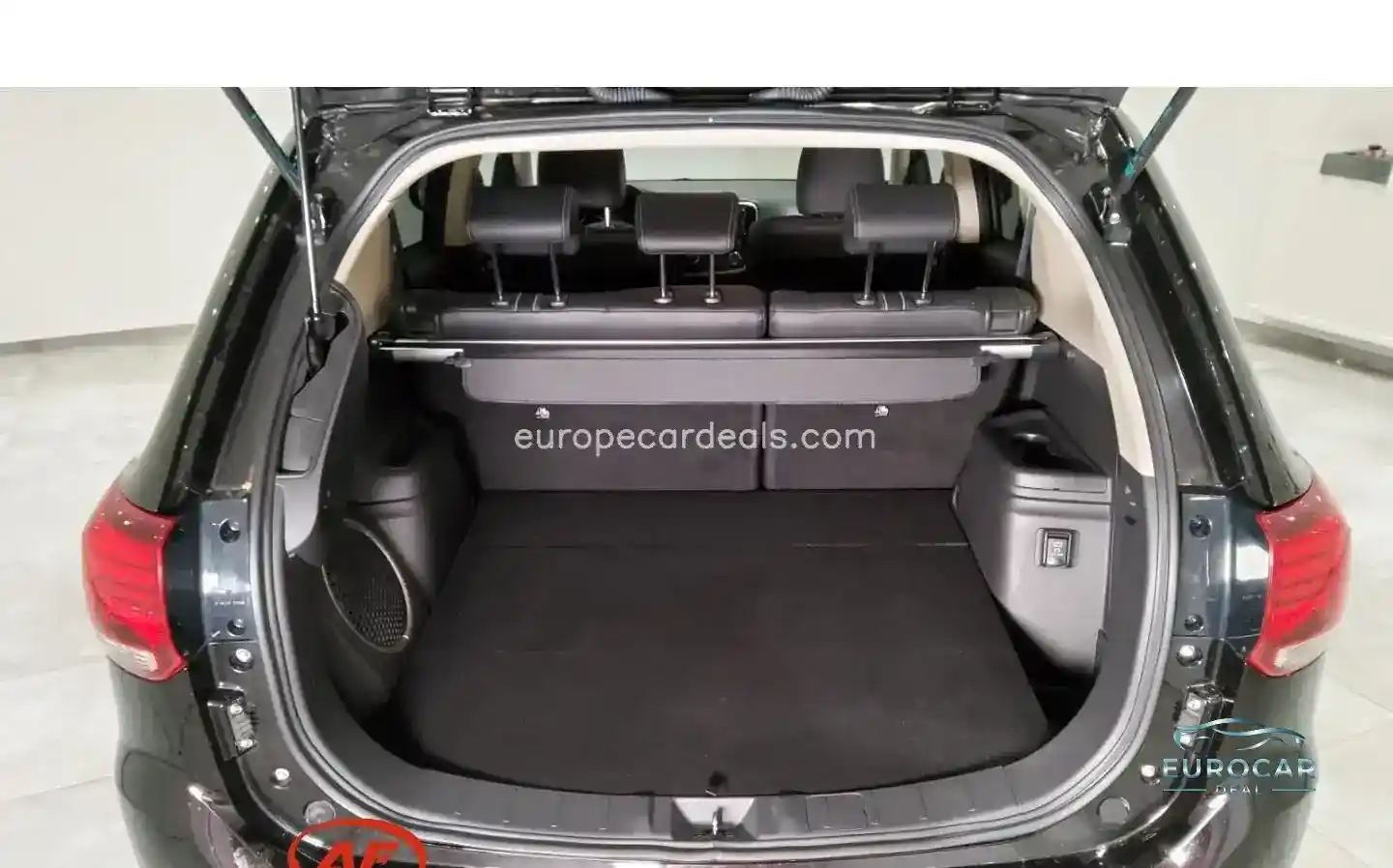 Mitsubishi Plug-in Hybrid Outlander