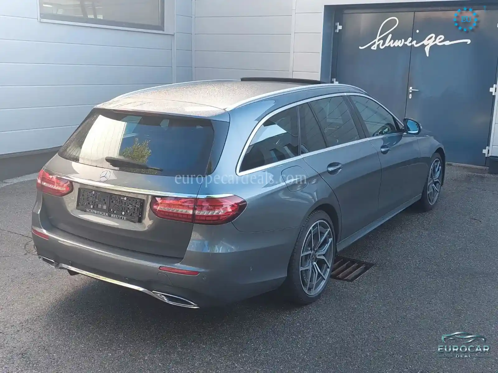 Mercedes-Benz E 300
