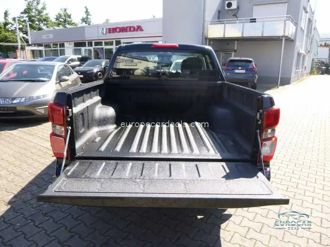 Double Cab LS 4WD Automatik