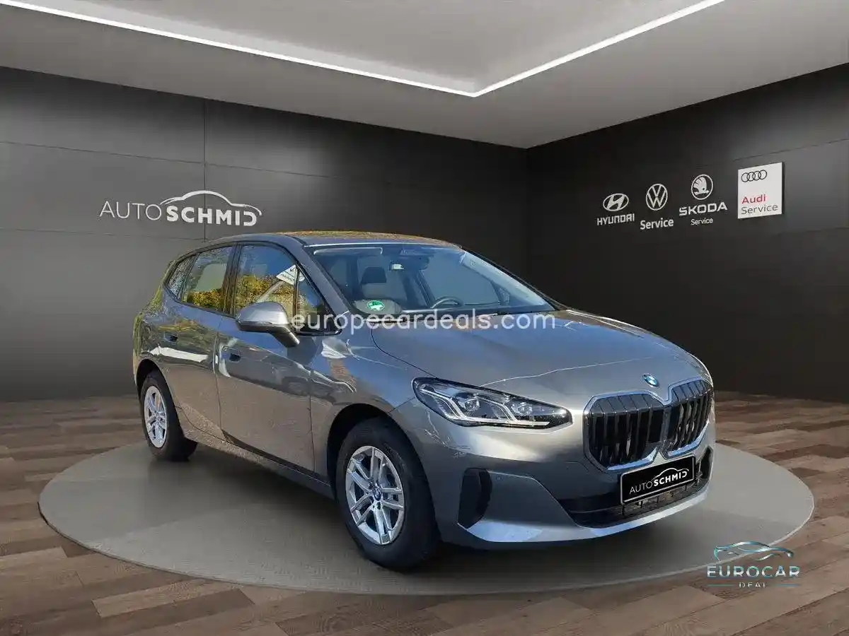 BMW 218