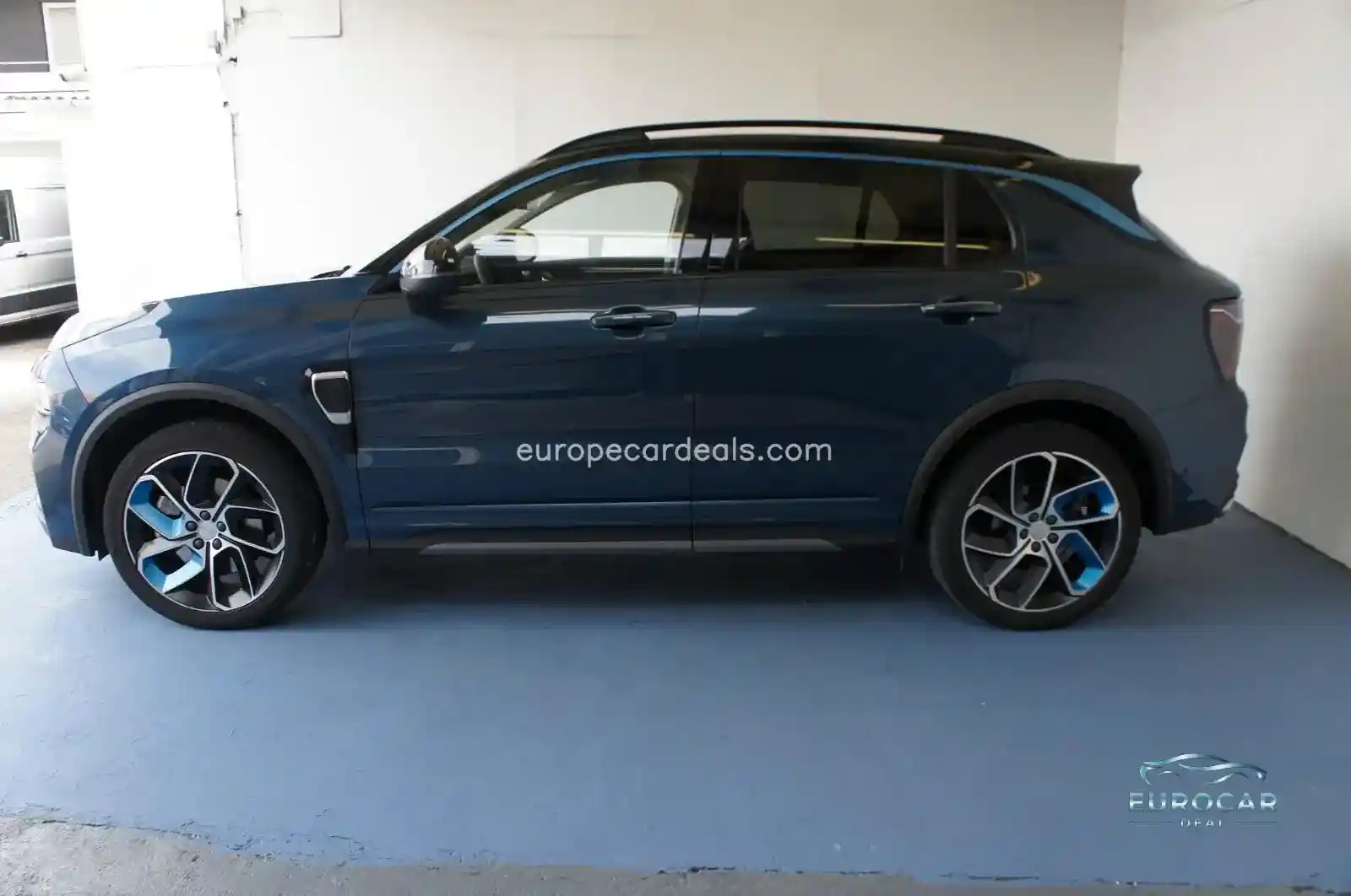 Lynk&Co 01