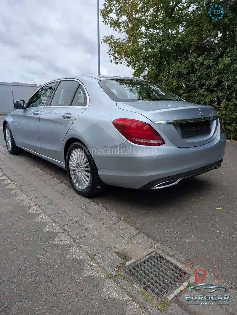Mercedes-Benz C 180