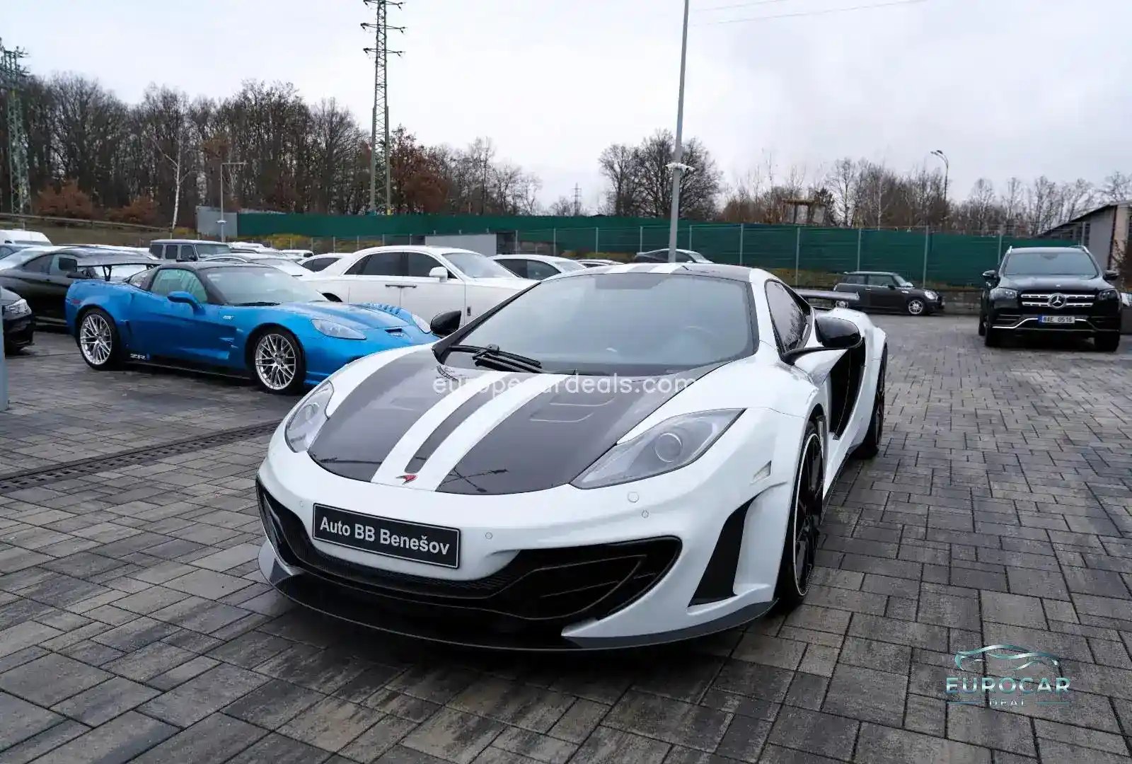 McLaren MP4-12C