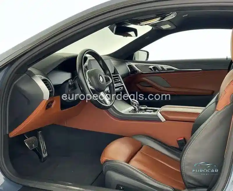 BMW 840