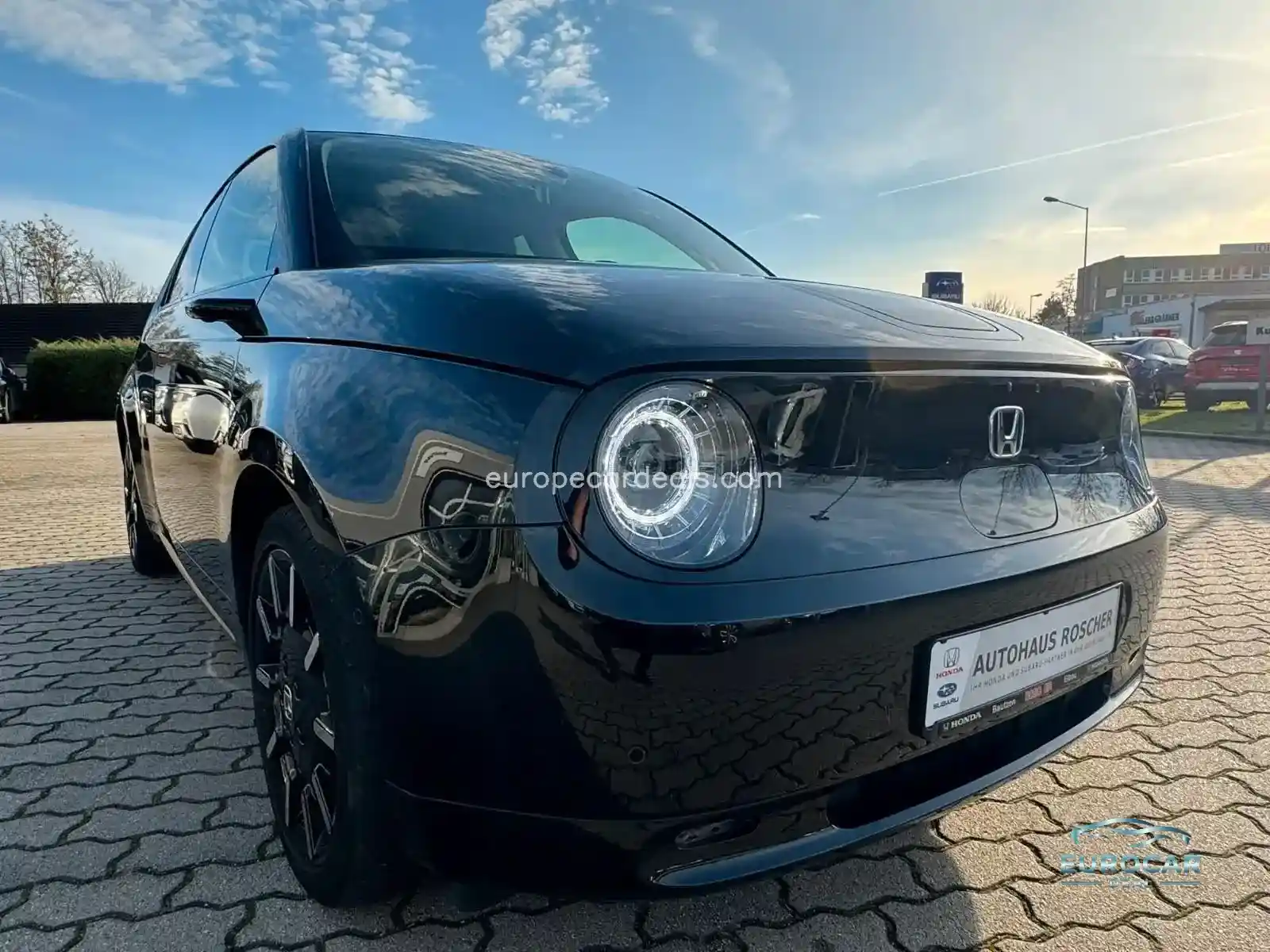 Honda e