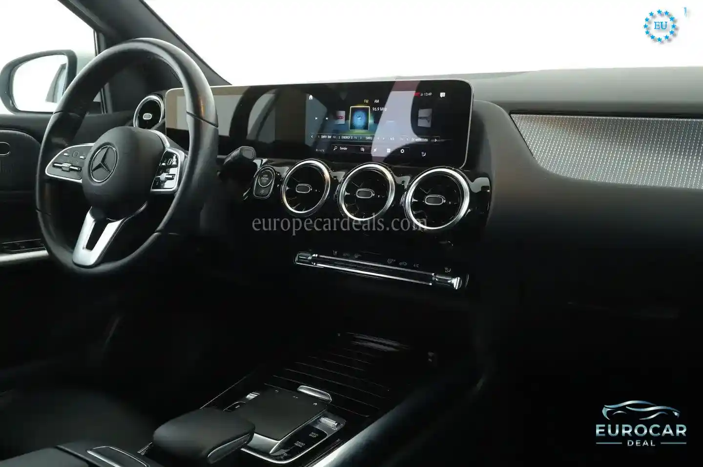 Mercedes-Benz B 220
