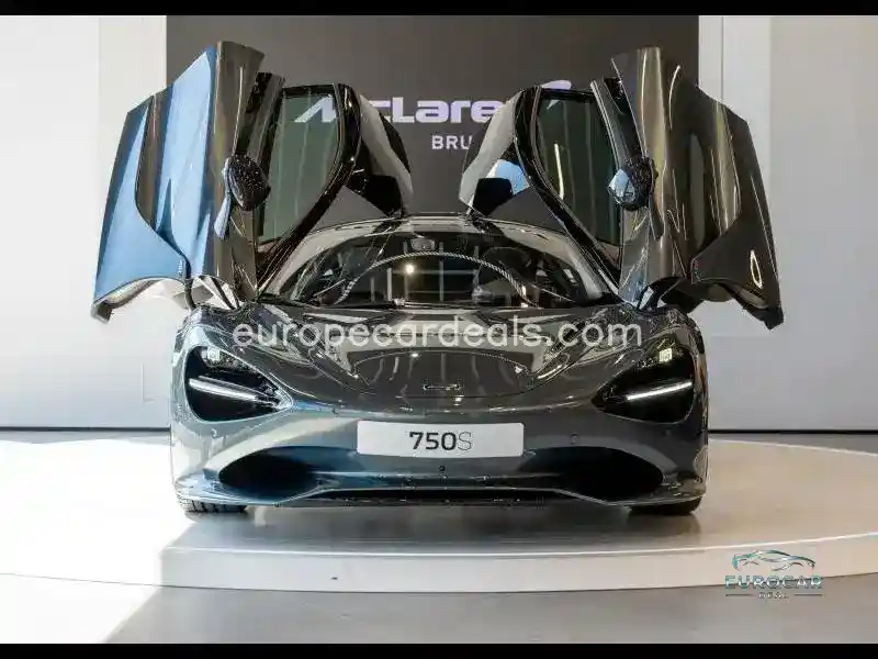 McLaren 750S