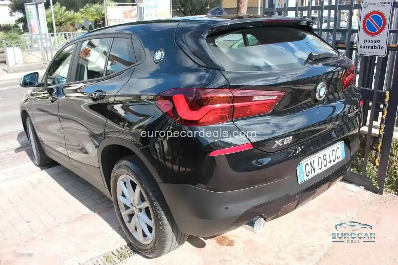 BMW X2