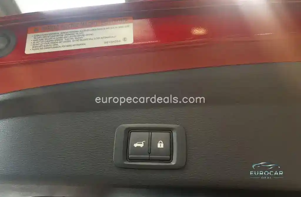 Mitsubishi Plug-in Hybrid Outlander