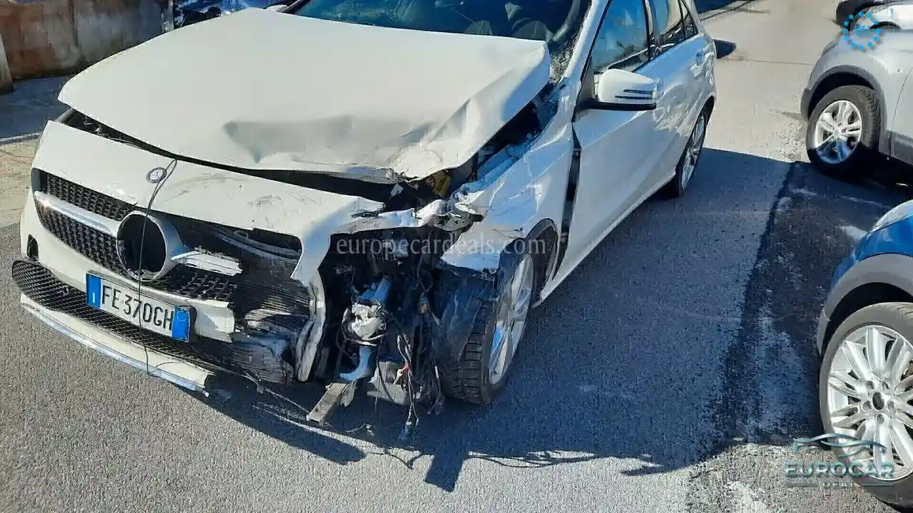 Mercedes-Benz A 160