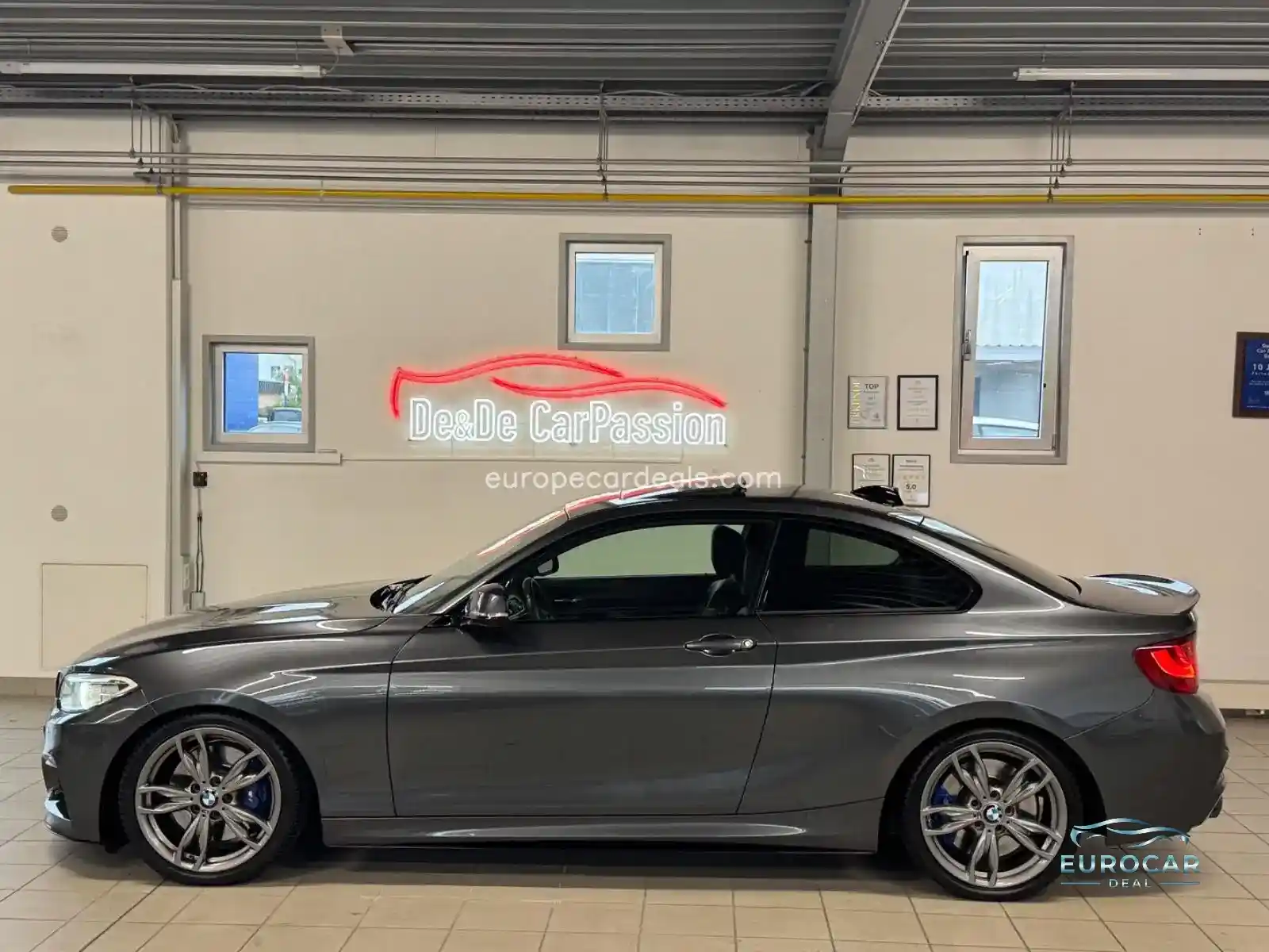 BMW M240i