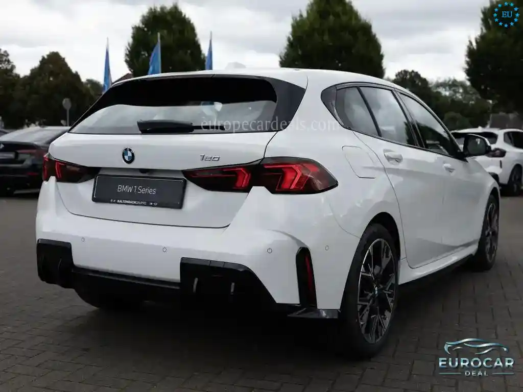 BMW 120