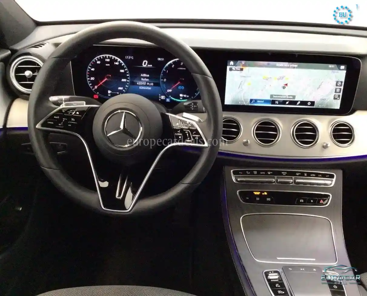 Mercedes-Benz E 300