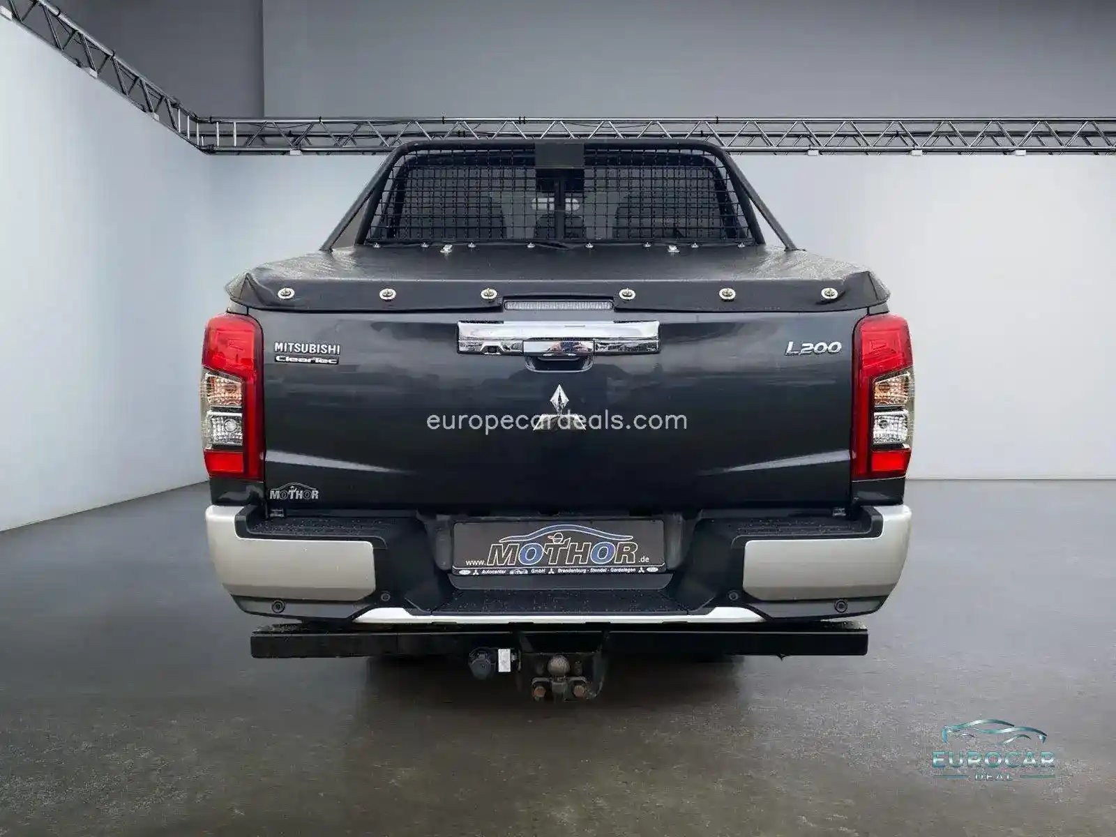 Mitsubishi L200