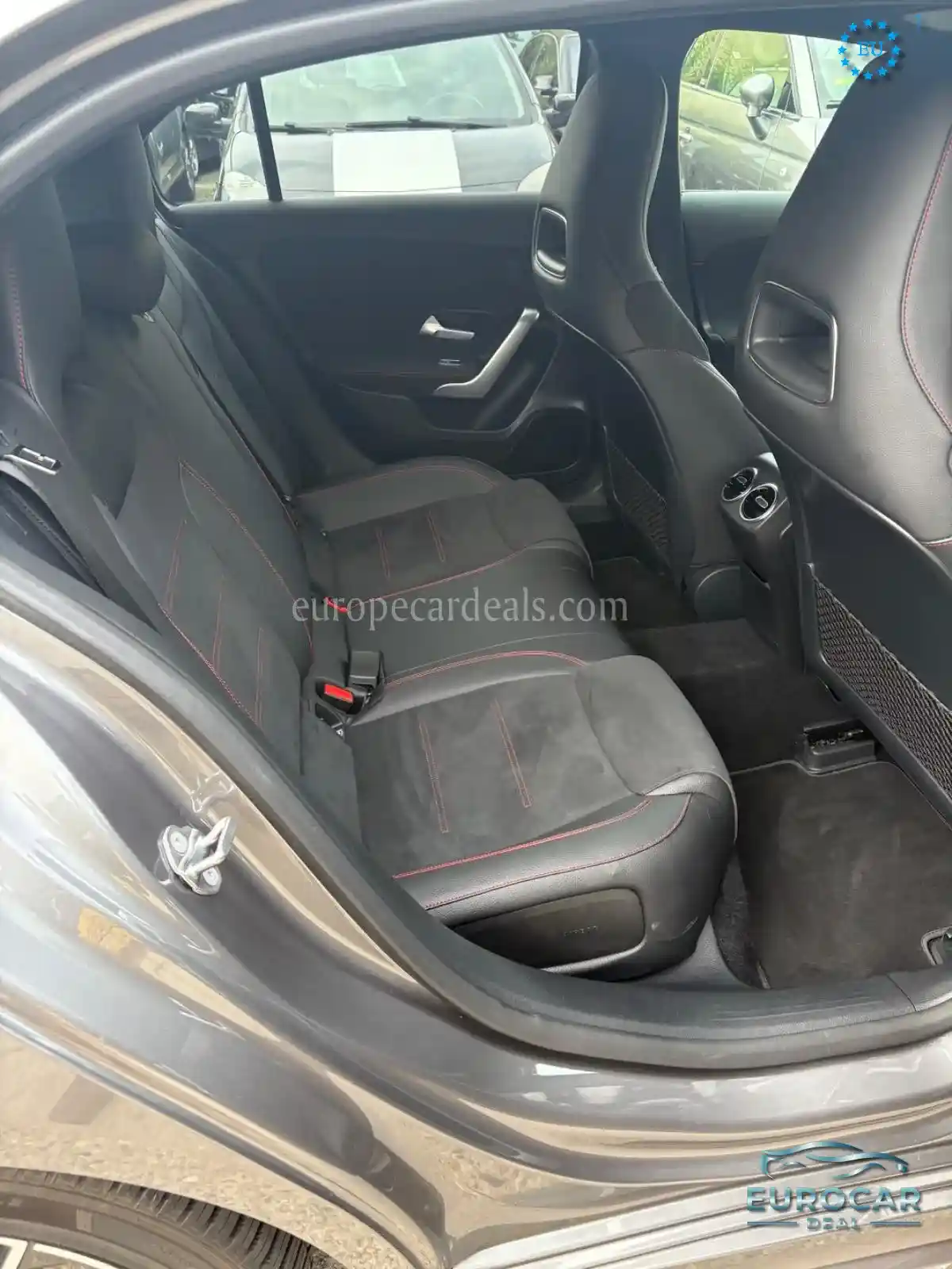 Mercedes-Benz A 220