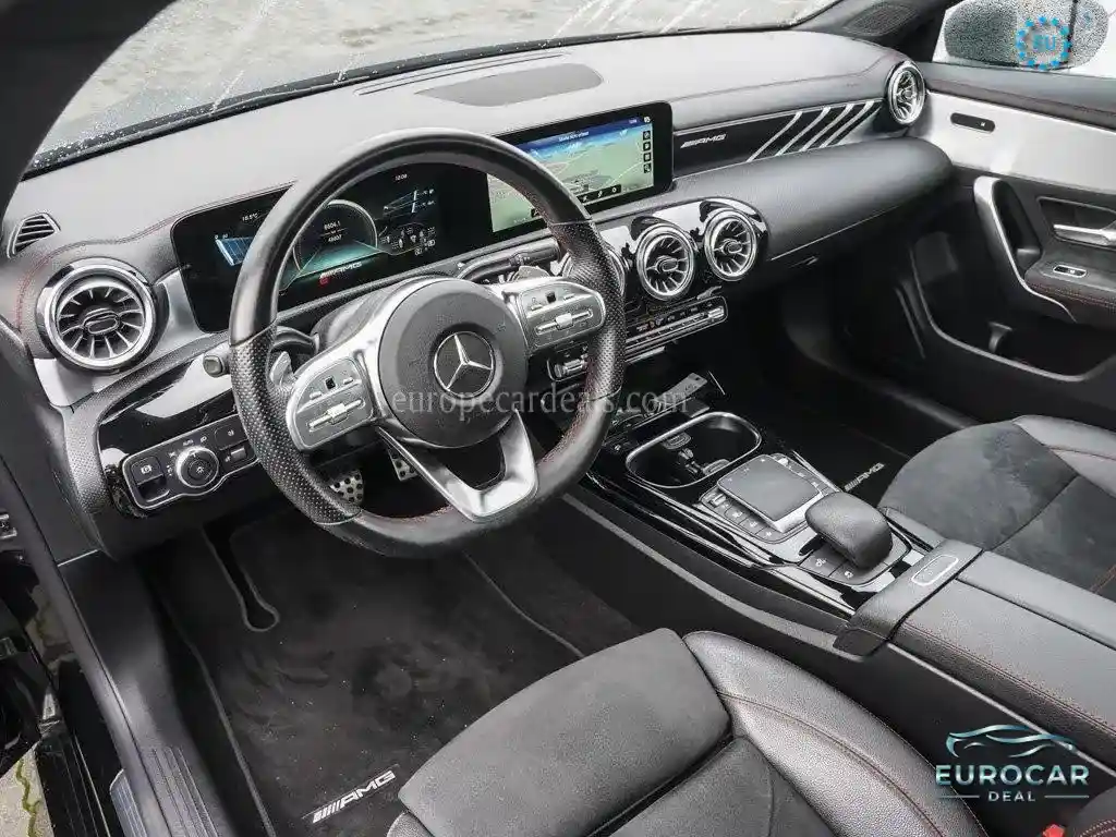 Mercedes-Benz CLA 35 AMG Shooting Brake