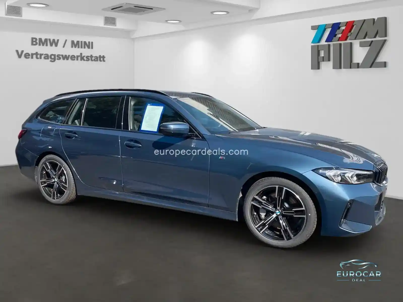 BMW 330