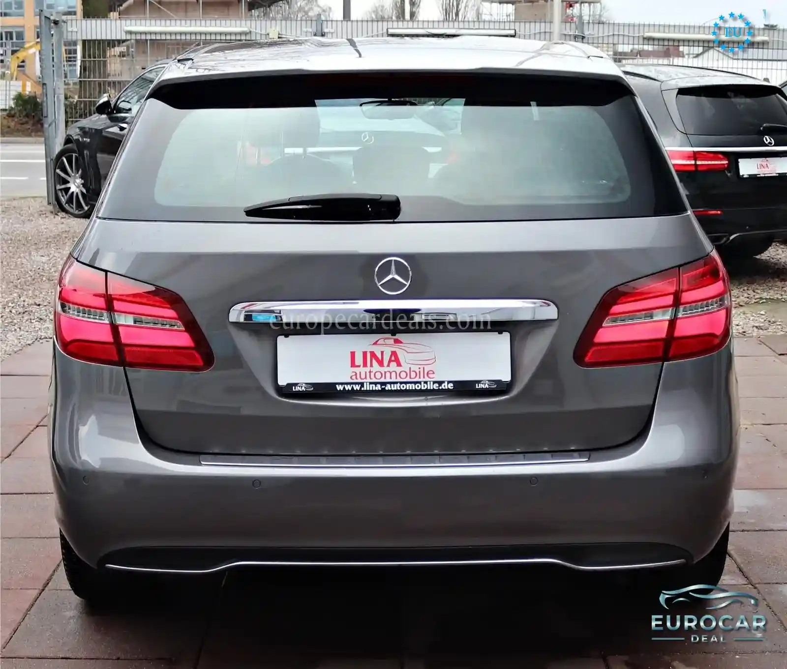 Mercedes-Benz B 180
