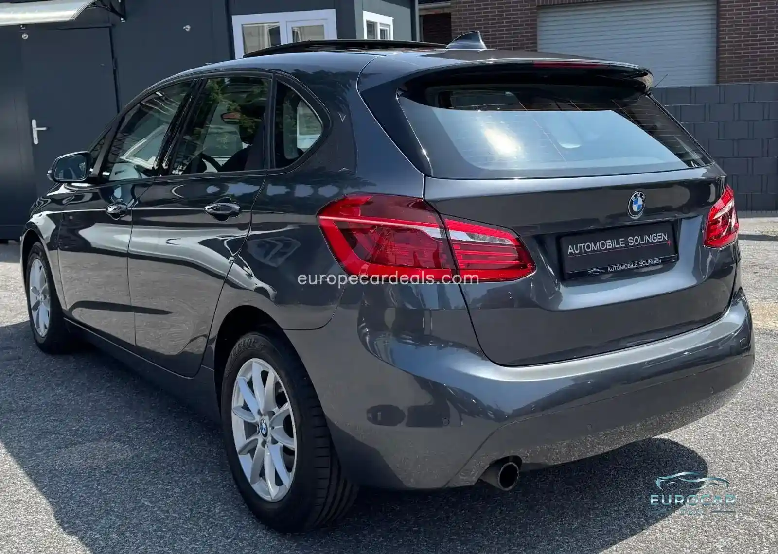 BMW 218