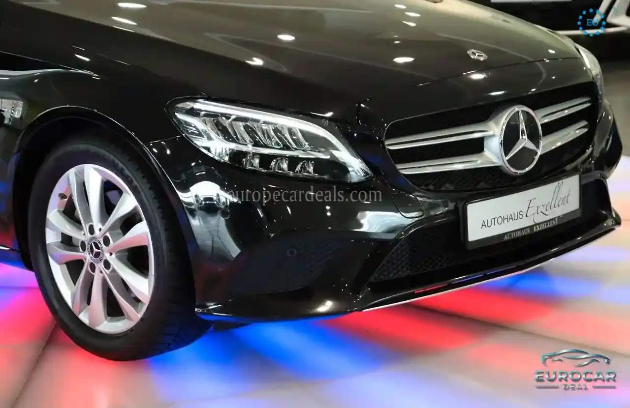 Mercedes-Benz C 200