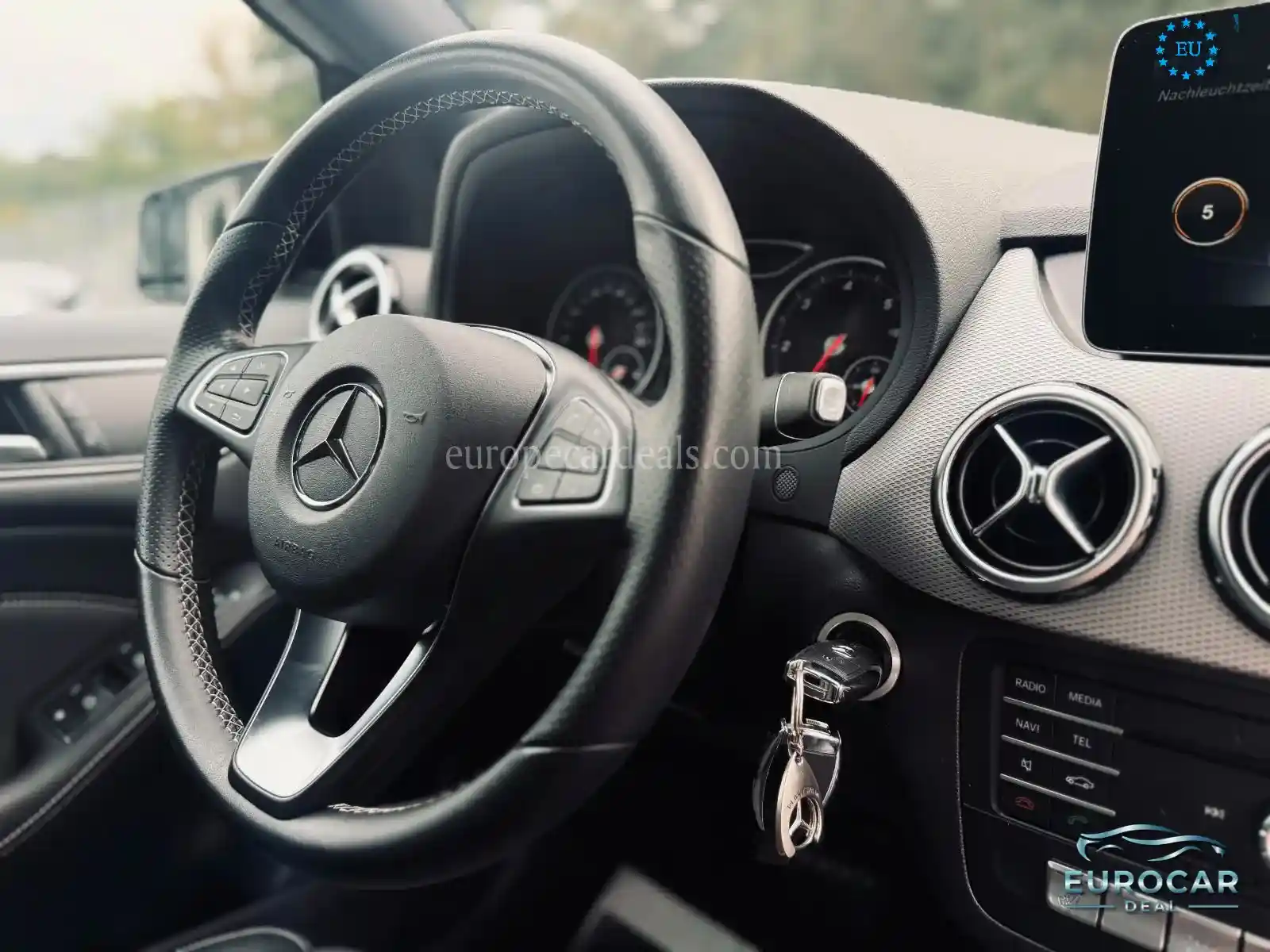 Mercedes-Benz B 200