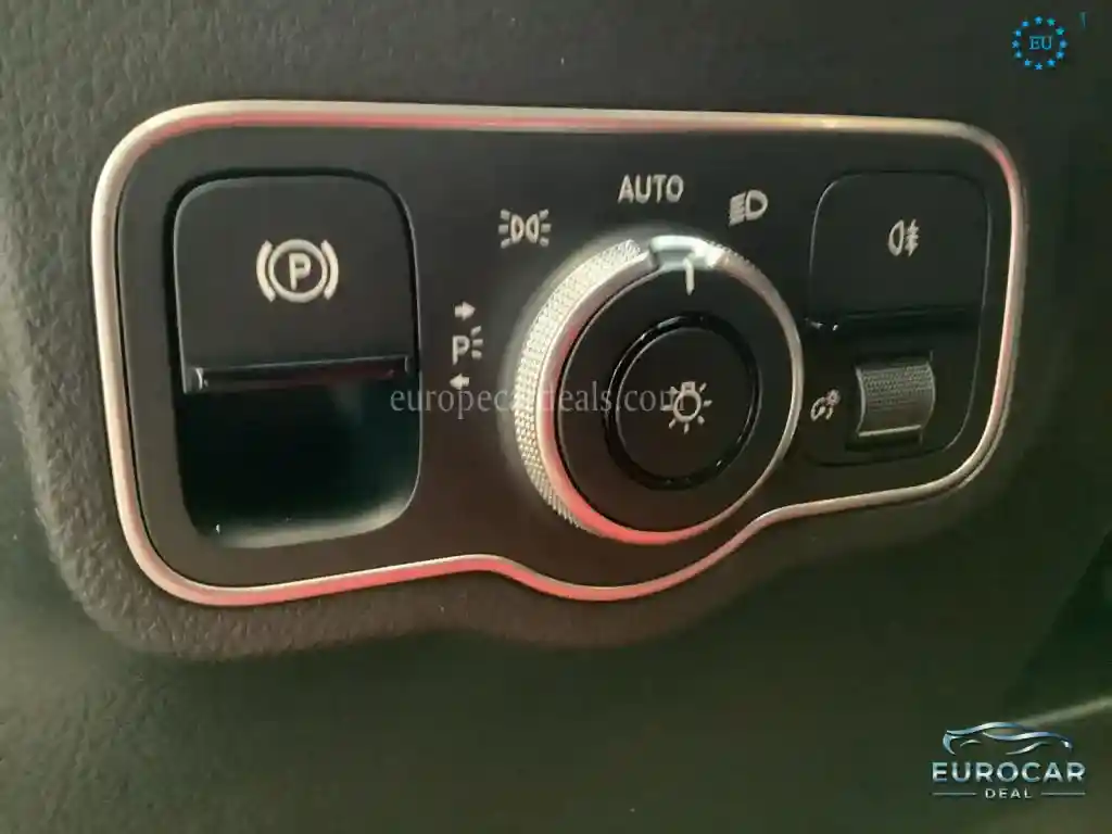 Mercedes-Benz B 220
