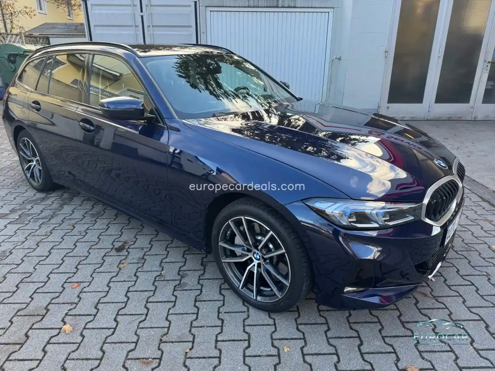 BMW 330