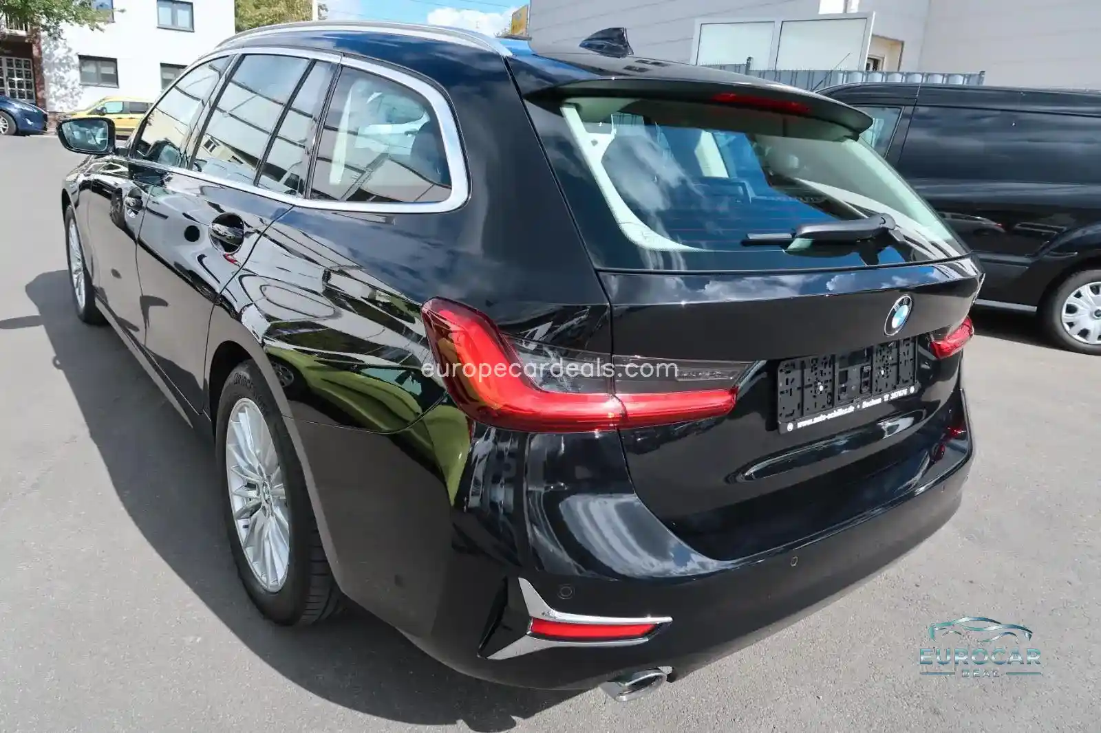 BMW 330
