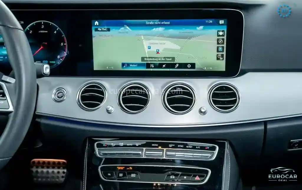 Mercedes-Benz E 220