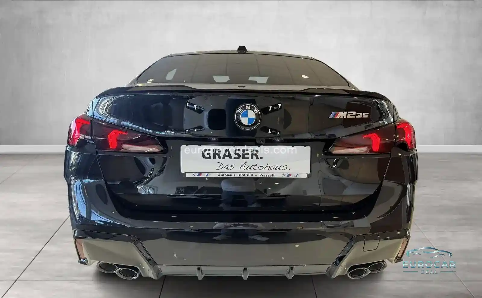 BMW M235