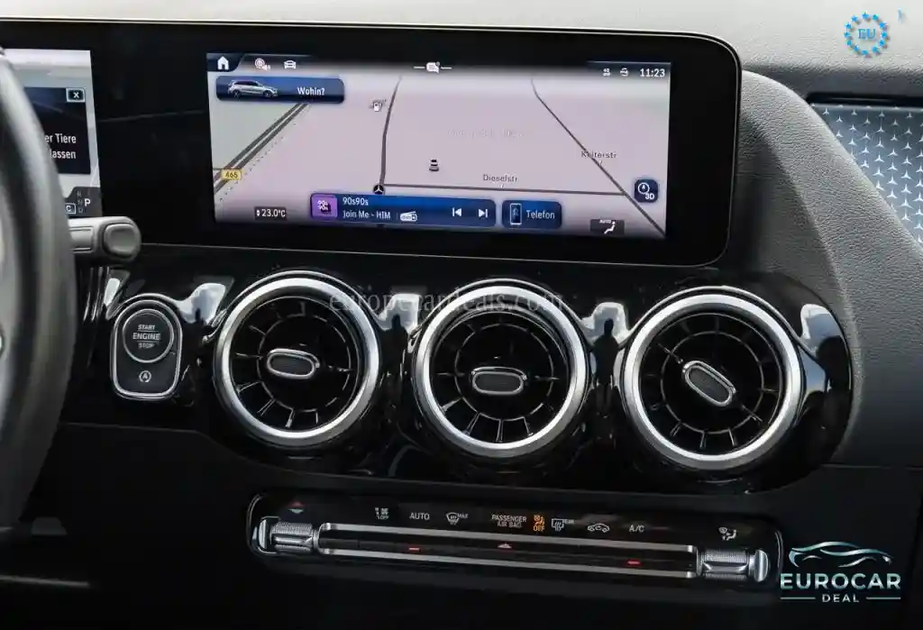 Mercedes-Benz B 200