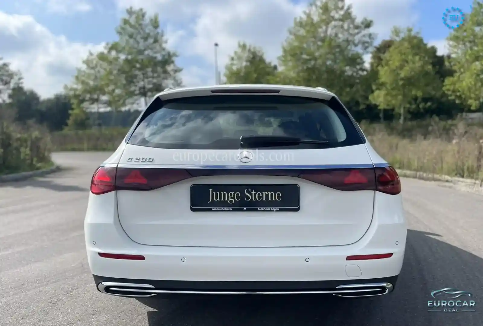 Mercedes-Benz E 200