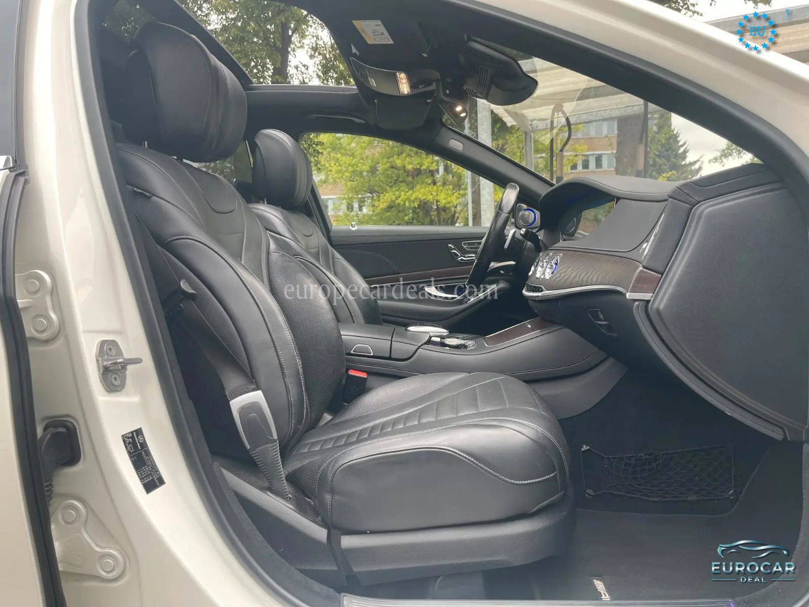 Mercedes-Benz S 560