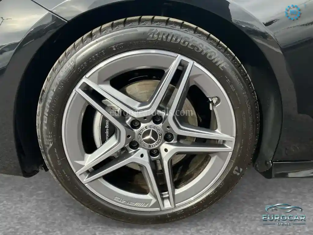 Mercedes-Benz CLA 180 Shooting Brake