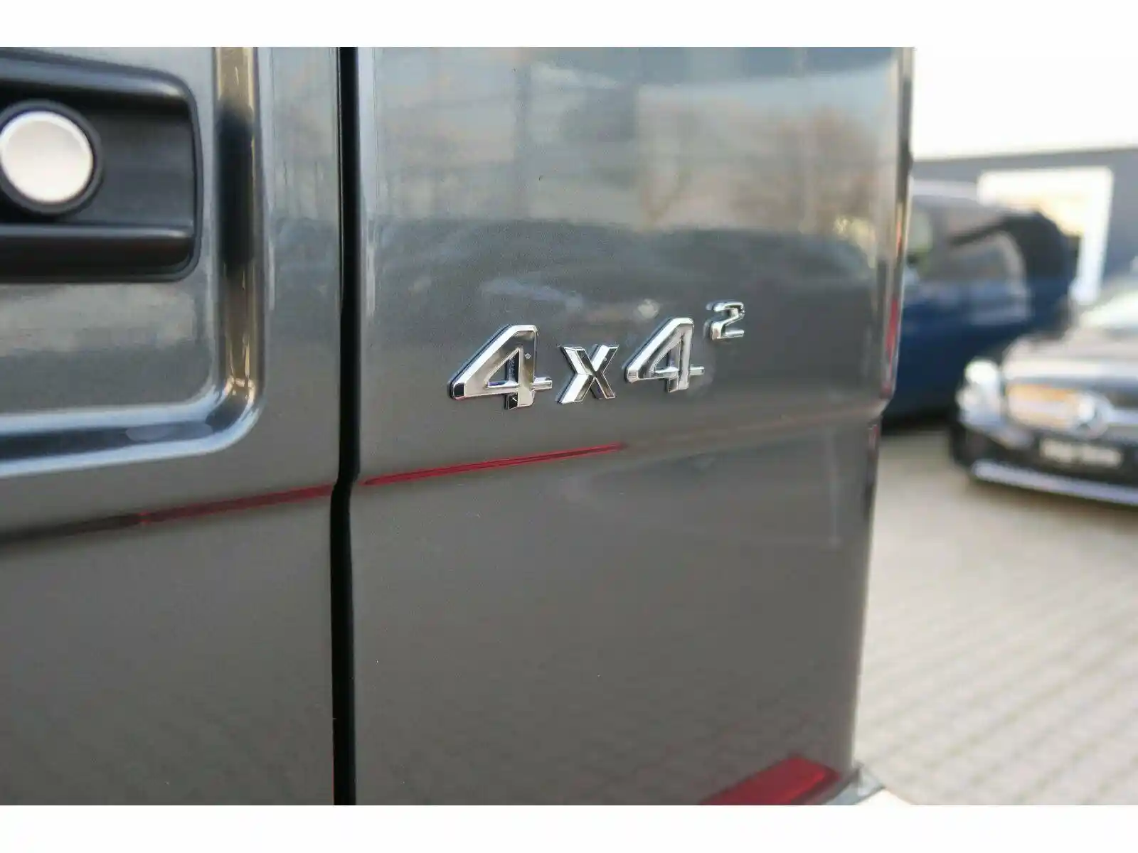 Mercedes-Benz G 500