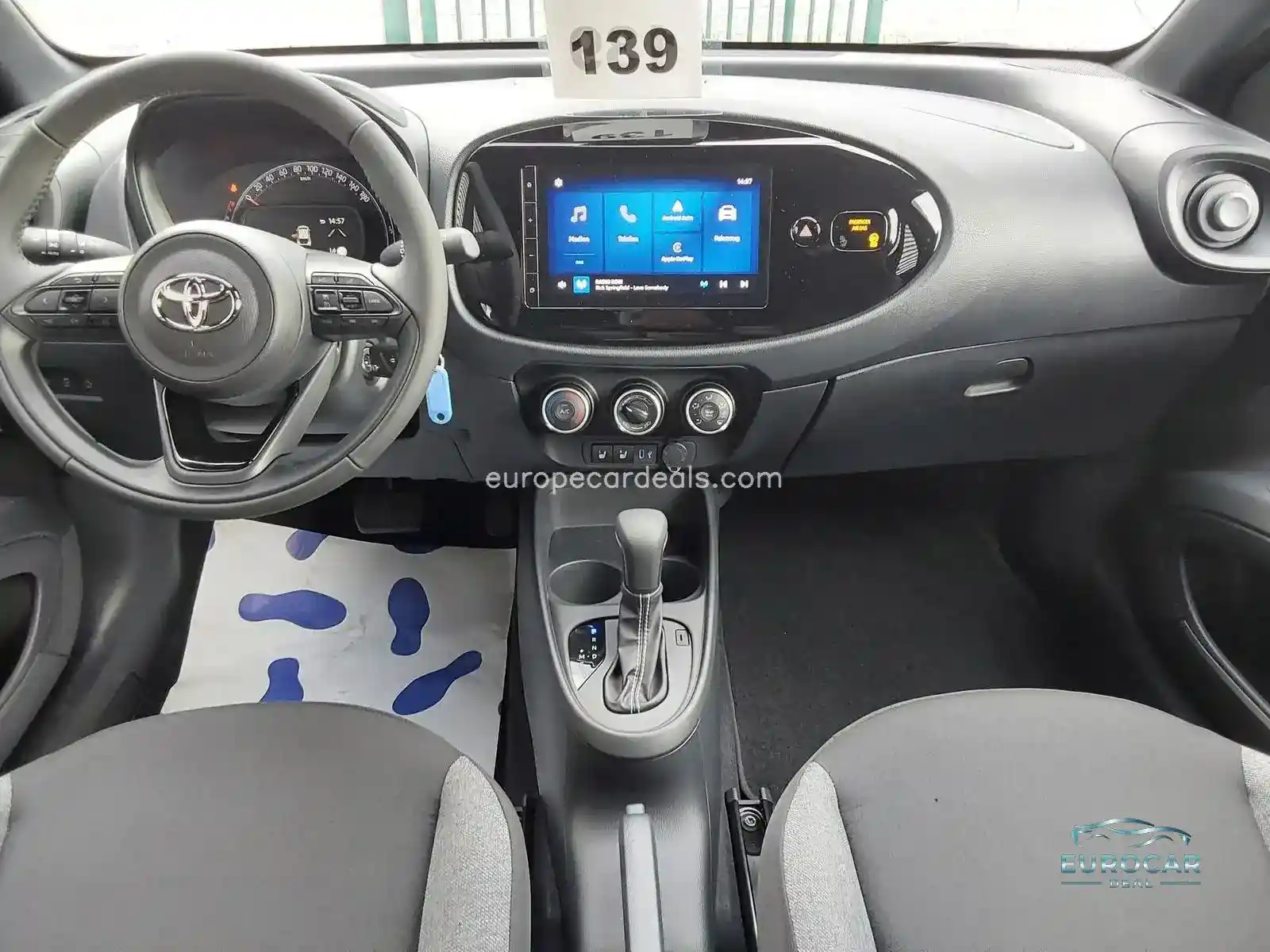 Toyota Aygo (X)