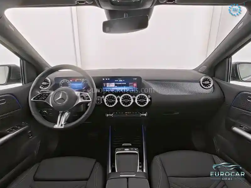Mercedes-Benz B 220